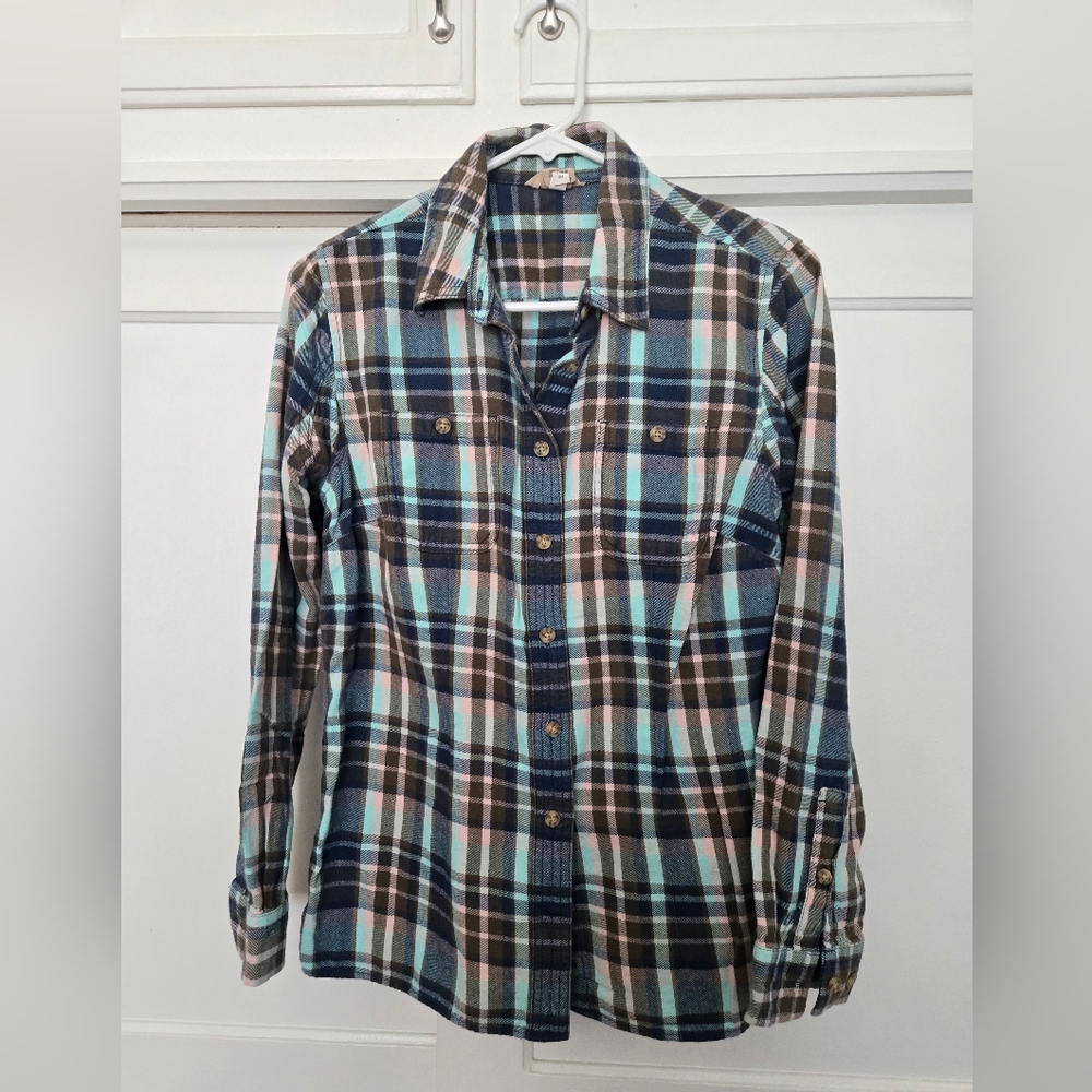 Duluth Womens Small Flannel Shirt